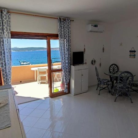 Appartamento Oltremare Vista Mare La Maddalena  Exterior photo