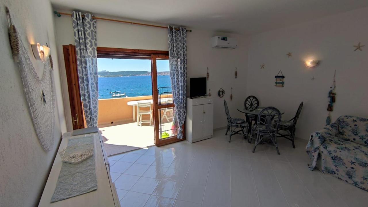 Appartamento Oltremare Vista Mare La Maddalena  Exterior photo