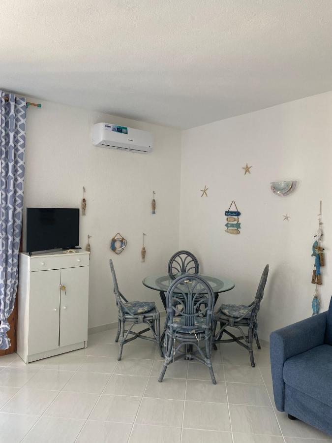 Appartamento Oltremare Vista Mare La Maddalena  Exterior photo